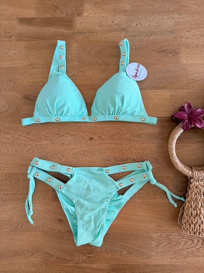 Bikini Acanalado Taches