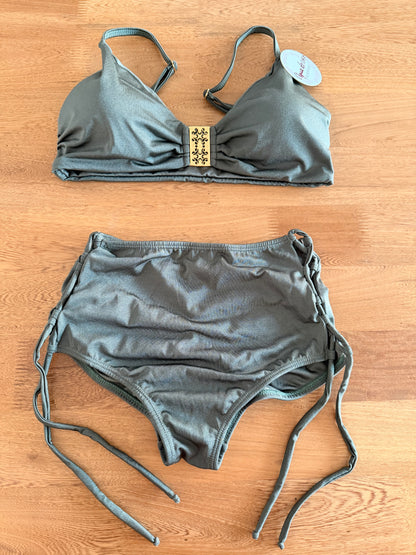 Sale Bikini Top Herraje tiro alto