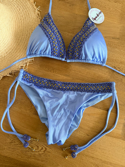 Bikini Dakota